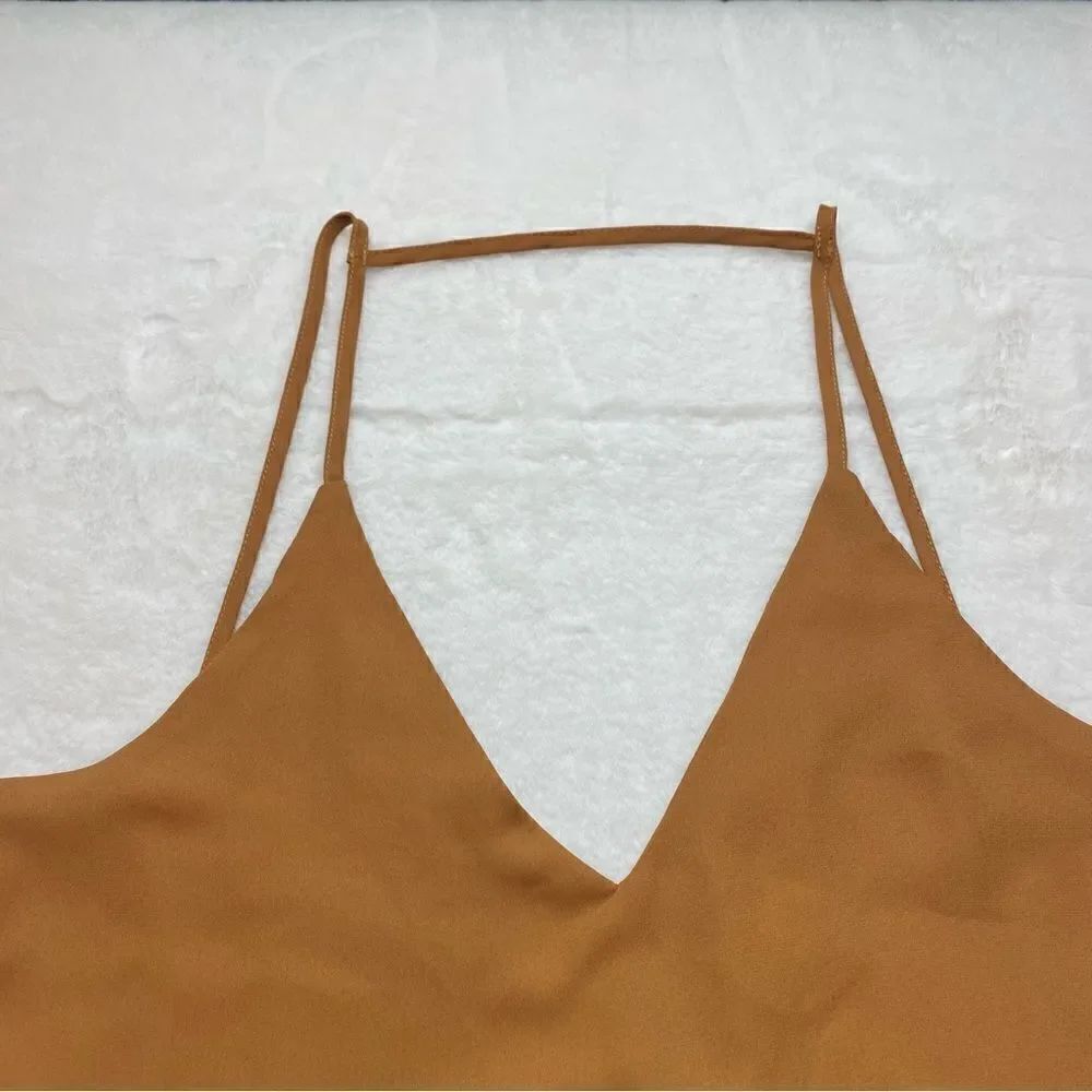 Lulu's Spaghetti Strap Deep V Cami Size Medium - Picture 6 of 10